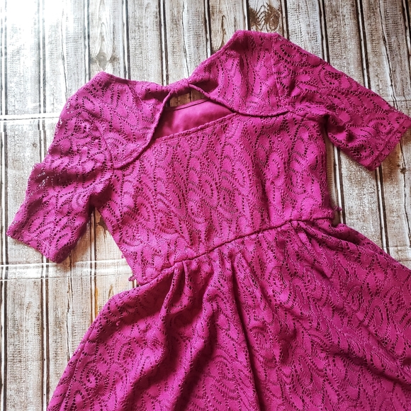 IZ Buyer Dress - Picture 5 of 6